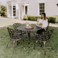 Antique Bronze "Edworth Manor" Four Seater Dining Set 