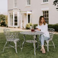 "Ascott" Antique Cream Dining Set 