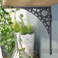 Small Cast Iron Shelf Bracket In A Naural Finish