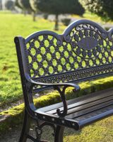 Details On The Copper Aluminium Bench