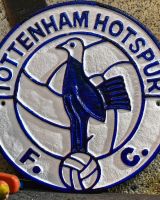 Close up of "Tottenham Hotspur" Cast Iron Reproduction Sign finish
