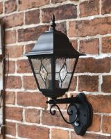 Traditional Wall Lantern With PIR Motion Sensor 