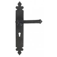 Beeswax Finish Tudor Design Lever Handle & Keyhole
