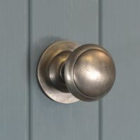 Smooth Antique Pewter Centre Door Handle Set 