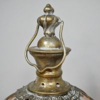 Close-Up of Lantern Lid
