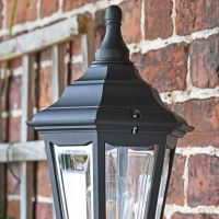 Close up of "Keyston" lantern with finial 