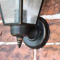 Close up of "Clova" finial 