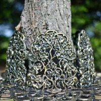 Black & Gold Ornate Tree Seat