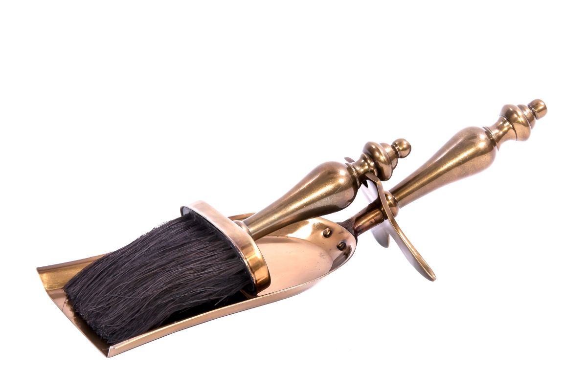 “Merradew Manor” Brush & Pan Set 