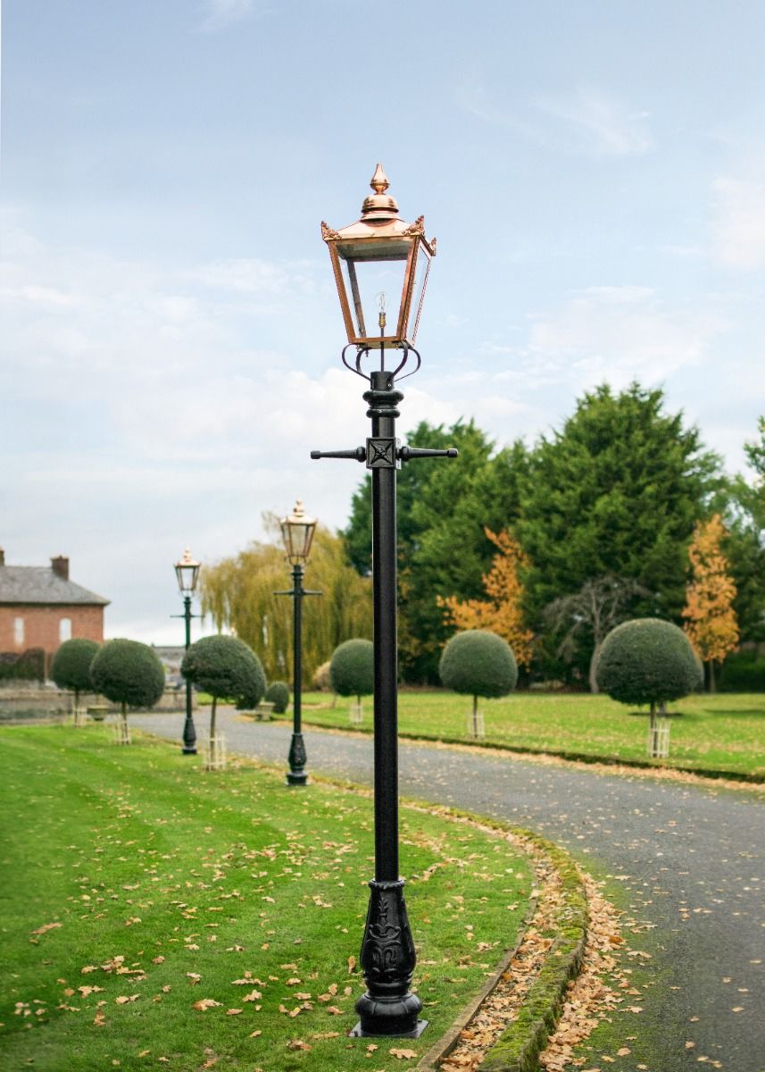 3.2m Copper Victorian Lamp Post 