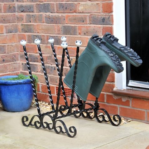 Farnthorpe Black 4 Pair Ornate Boot Rack Farnthorpe Black 4 Pair Ornate Boot Rack