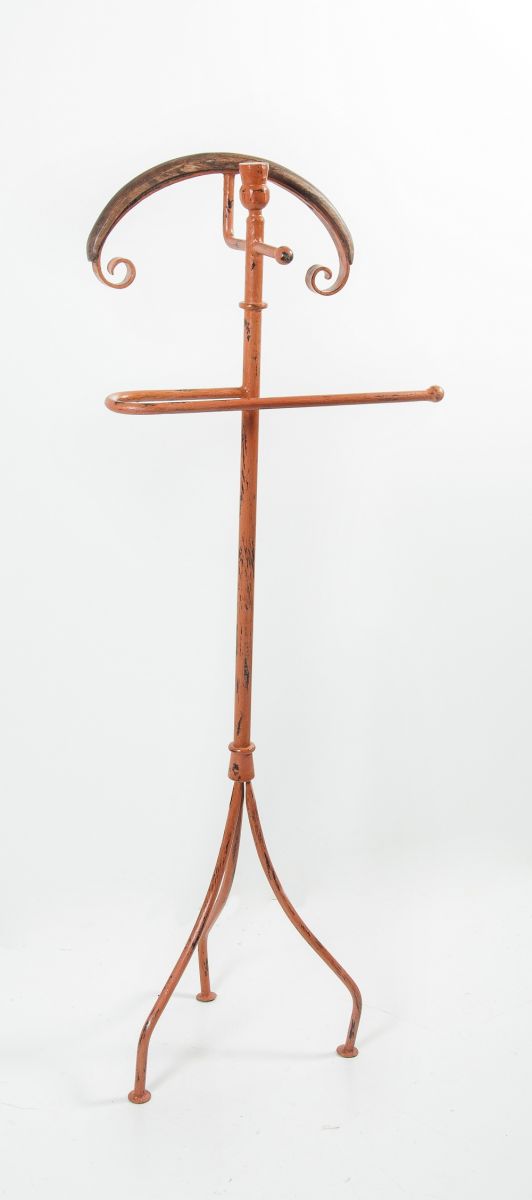 “Ravenscroft” Vintage Suit Stand “Ravenscroft” Vintage Suit Stand