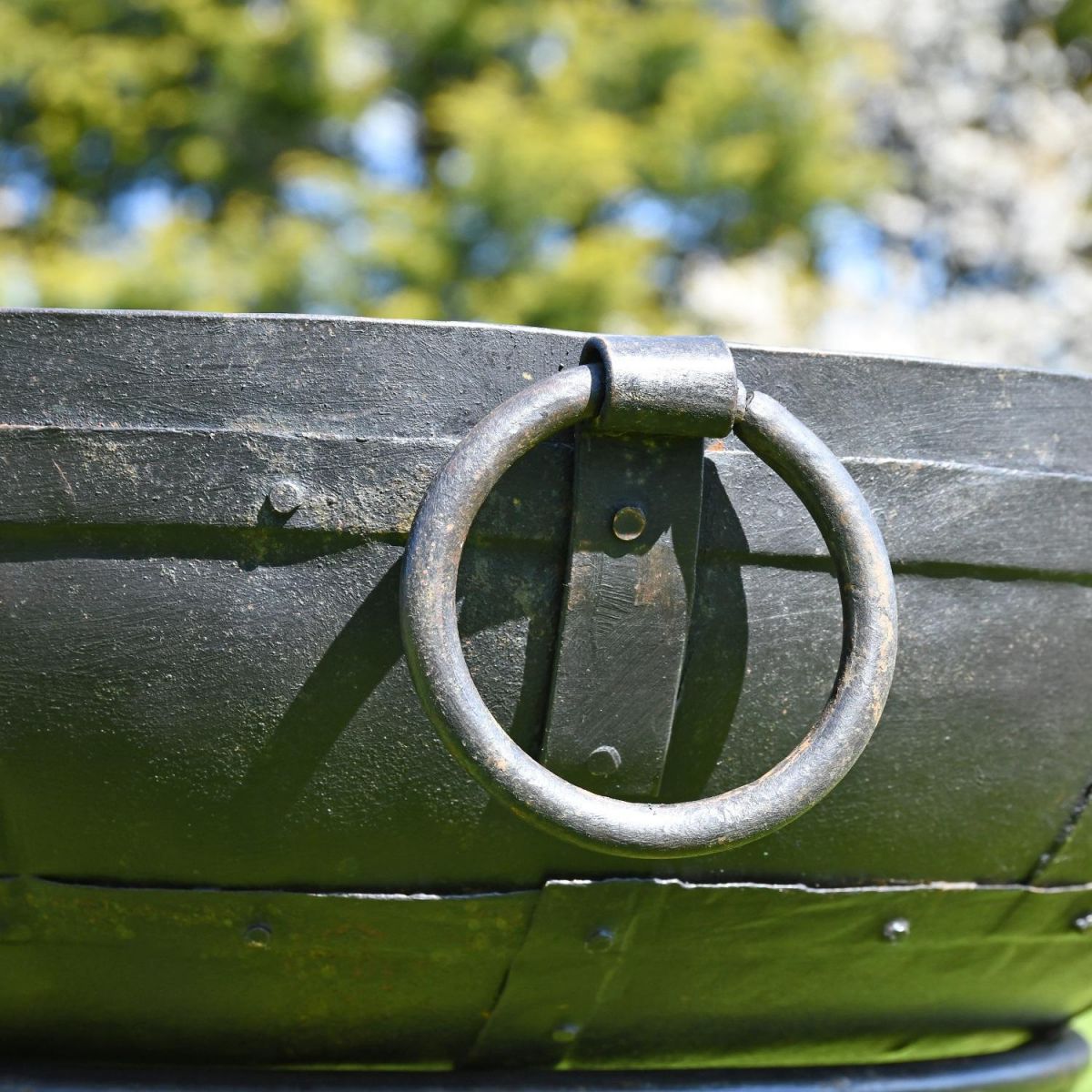 Close up of dropped handles 