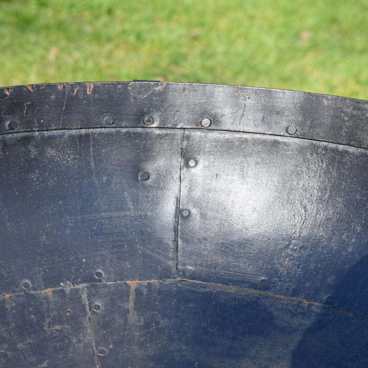Close up of embellished detailing within Kadai Bowl 