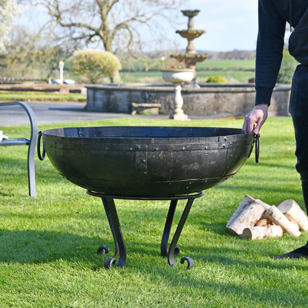 Kadai Bowl in situ 