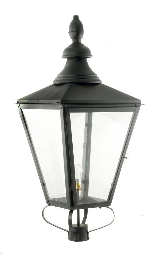Deluxe ’Rochester’ Lantern in Black Deluxe ’Rochester’ Lantern in Black