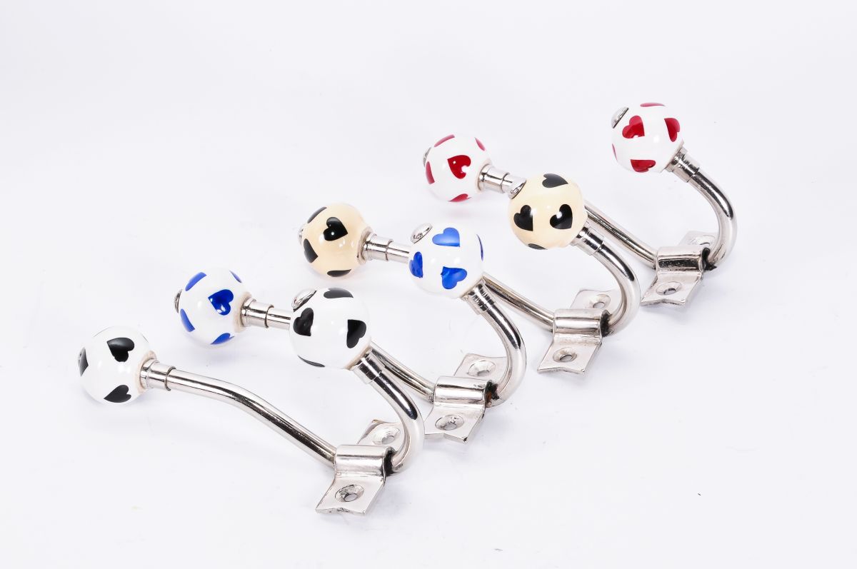 "Happy Hearts" coat hooks, with pretty heart decoration "Happy Hearts" coat hooks, with pretty heart decoration