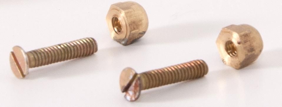 "Bellaire" Wave Minimalist Brass Cabinet Handle