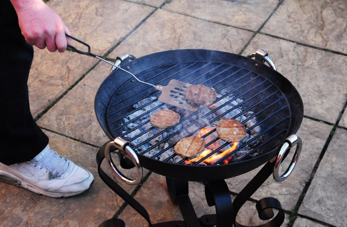 "Imperial Mogul" Kadai Fire Pit & Barbecue