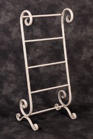 Cordelia Dainty vintage towel stand
