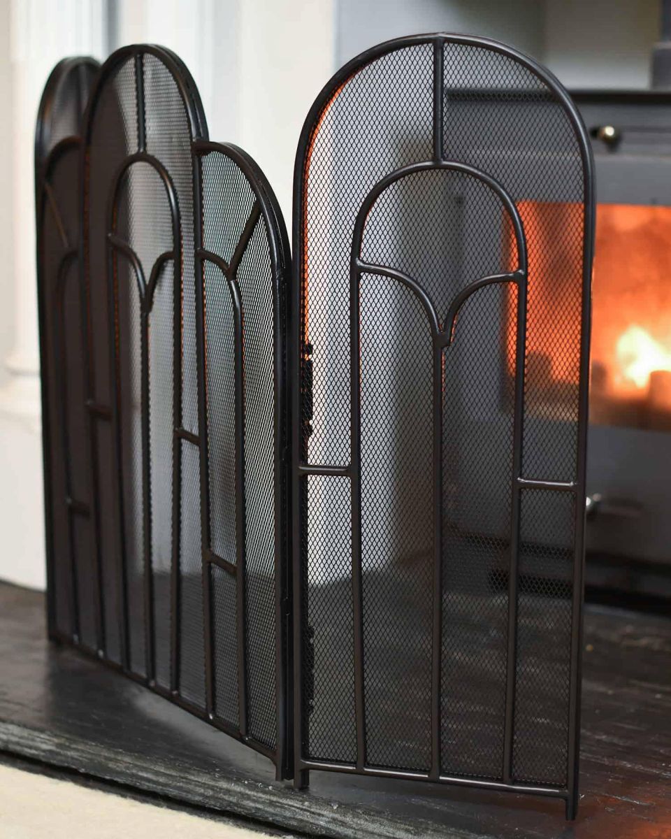 Situ Shot of "Abbey" Three Fold Ornate Guard