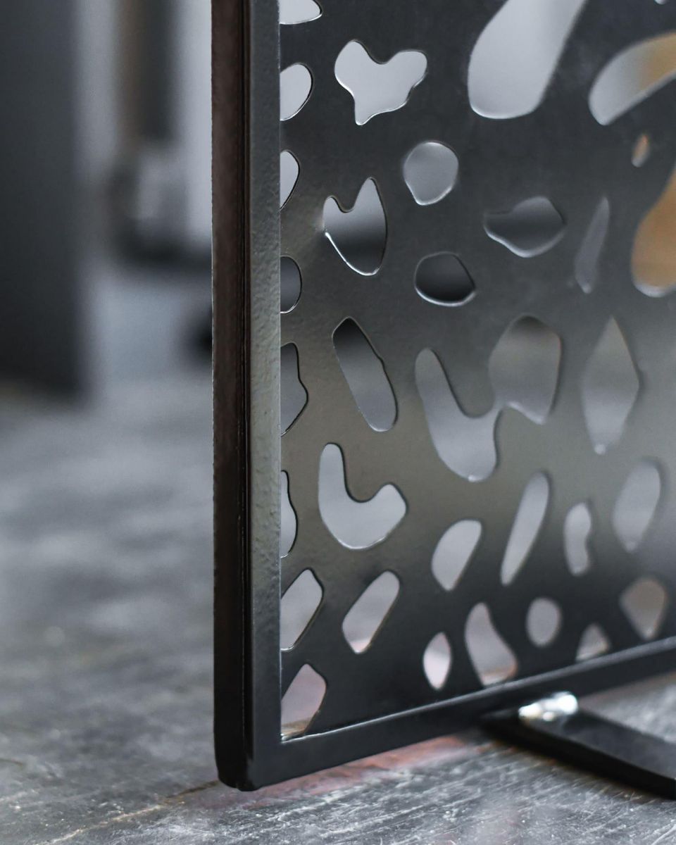 Close-Up of "Butterfly Wings" Fire Screen in Situ