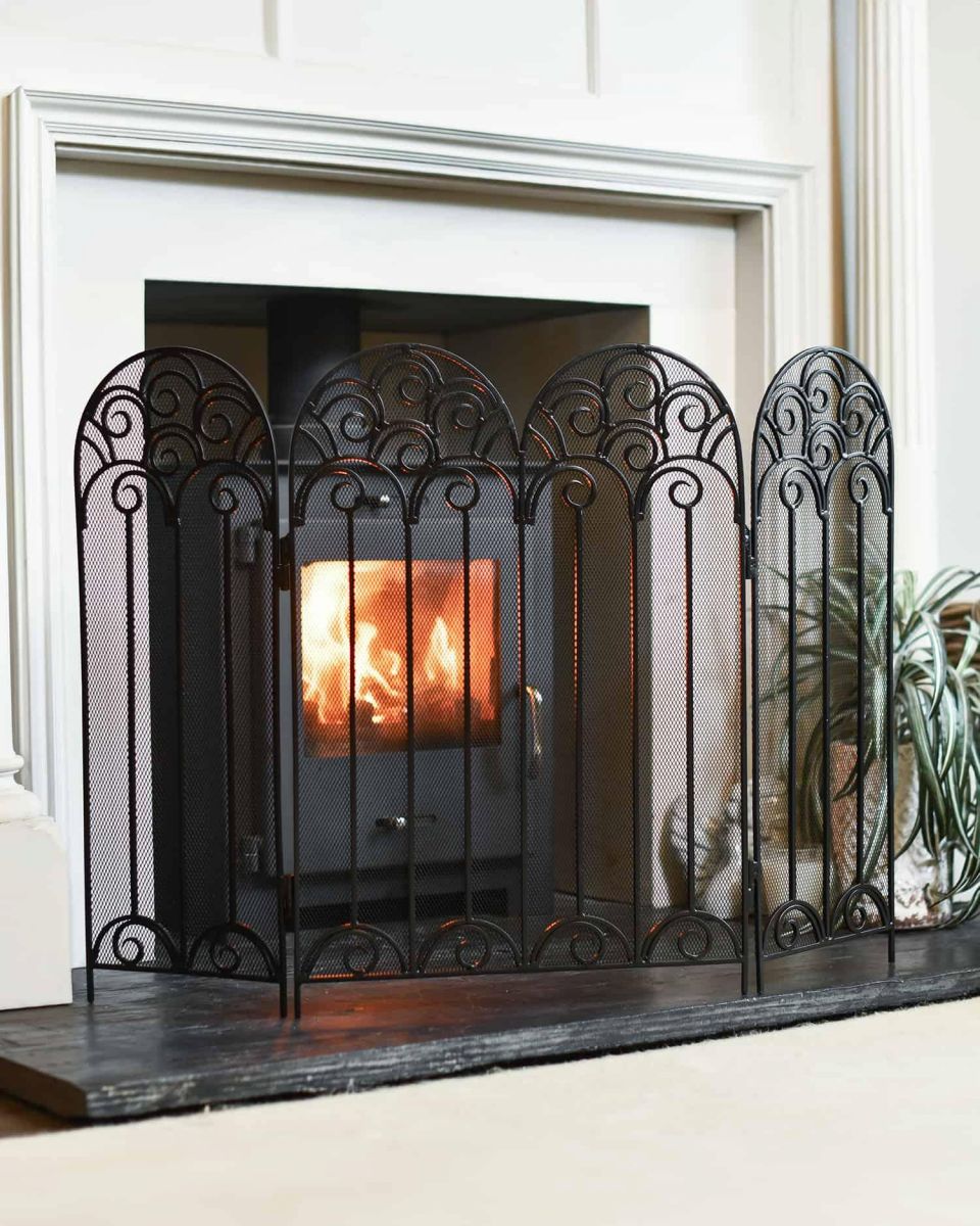 "French Victoriana" Decorative Black Fire Guard in Situ