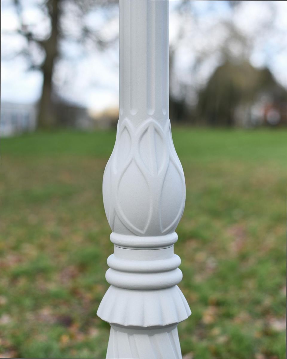 Close-up of the Grey Finish on the Lamp Post