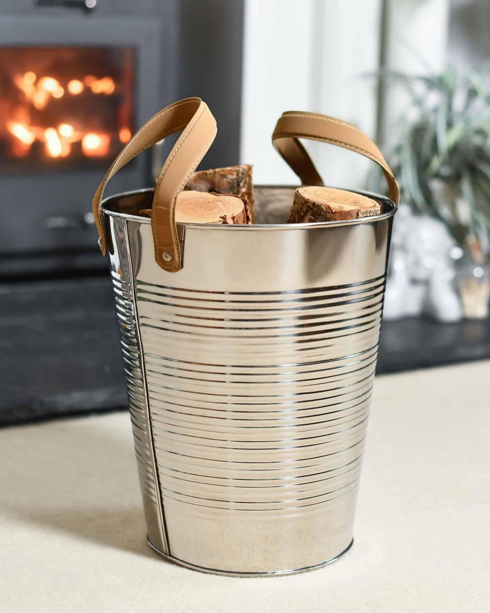 "Kinsbury" Ribbed Stainless Steel Log Holder in Situ