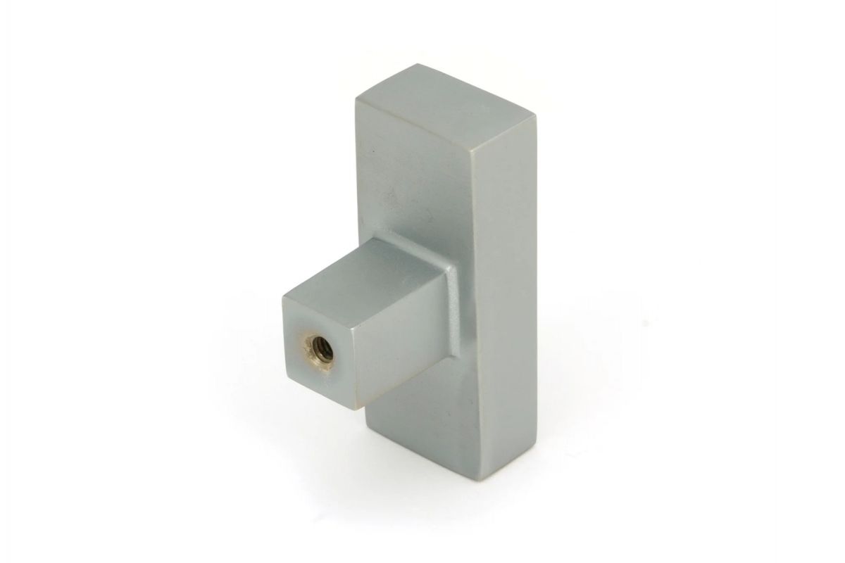 "Kodiak" Heavyweight Block T-Barin a Satin Chrome Finish on a White background Shown Shown From Behind