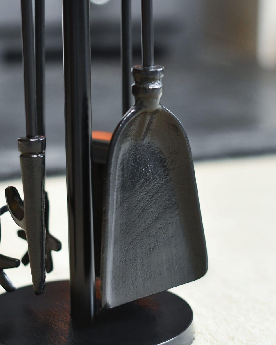 Close-Up of Tools for "Mendip" Black & Polished Brass Companion Set 66cm