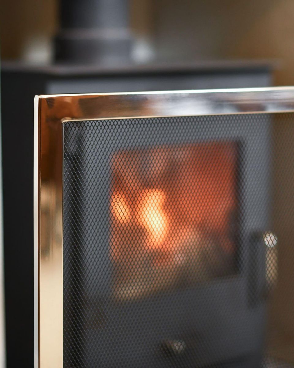 Close-Up of "Rotherington" Polished Stainless Steel Guard