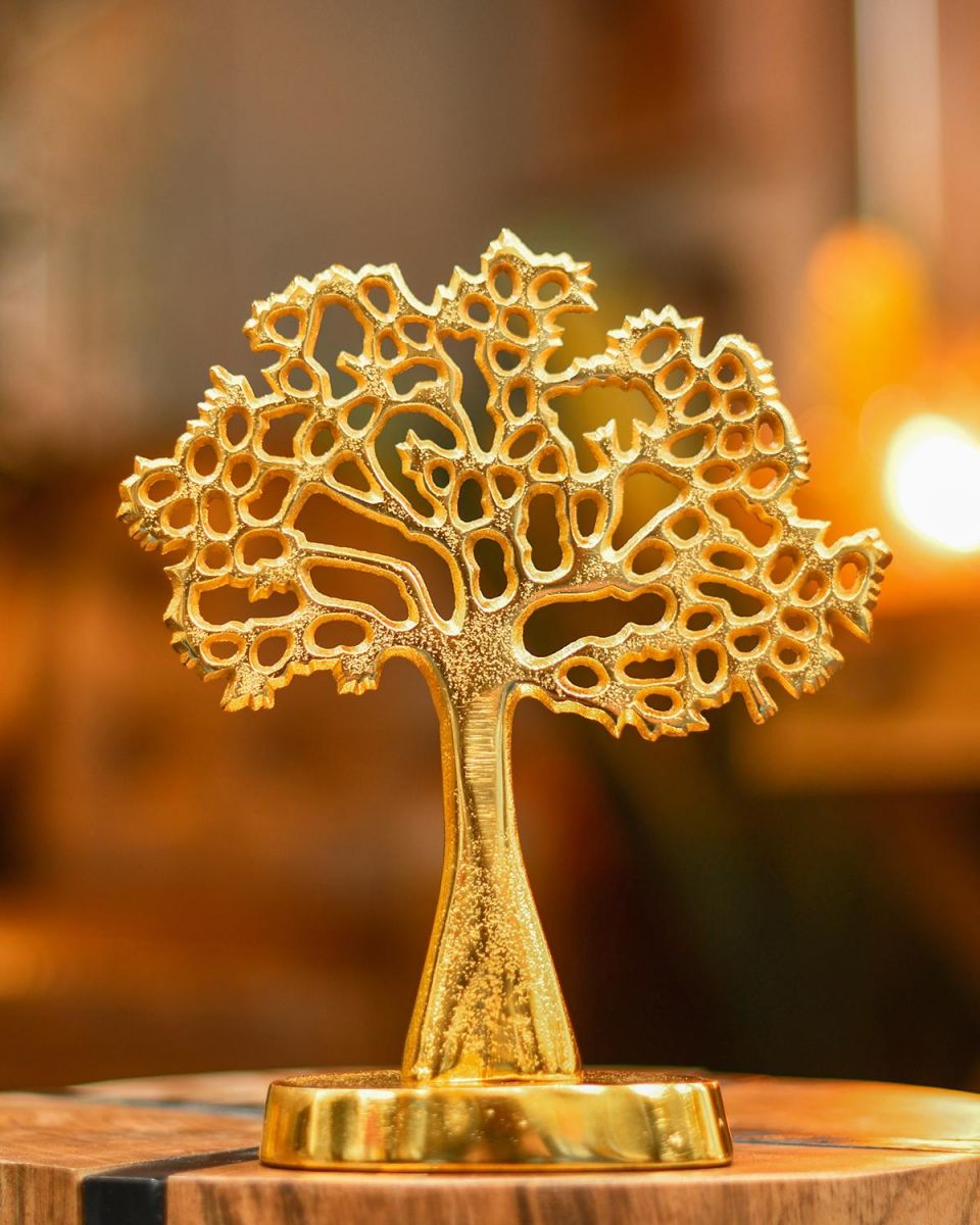 "Tree of Life" Antique Gold Ornament in Situ