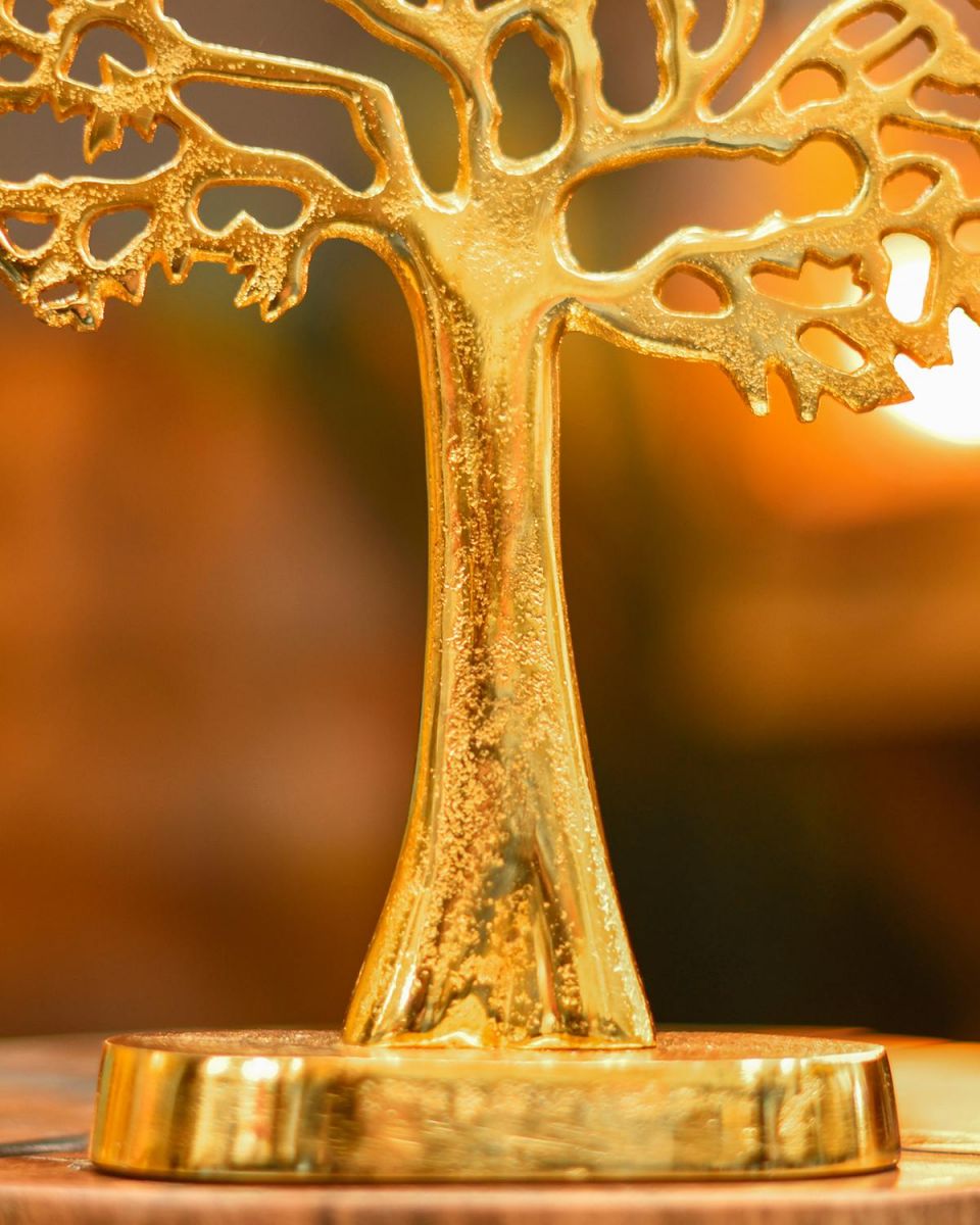 Antique Gold Finish on the Trunk of the Tree Ornament