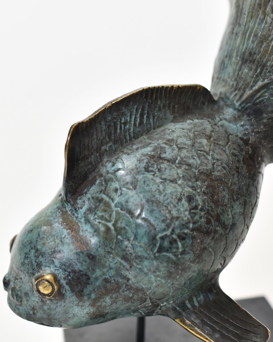 "Abyssal Aureate" Cast Brass Fantail Goldfish Sculpture close up of fin