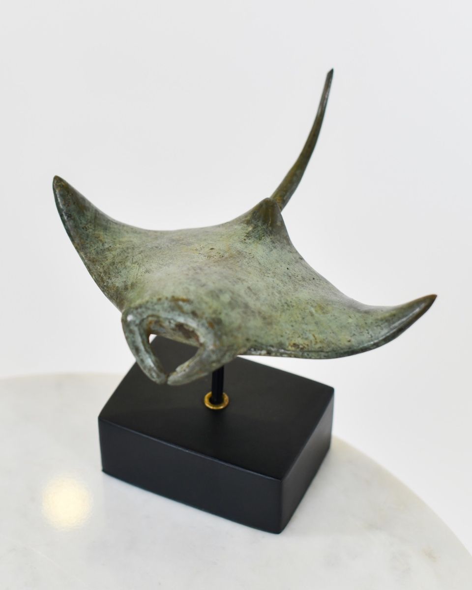  "Abyssal Glider" Ray Cast Brass Ornament high angle view