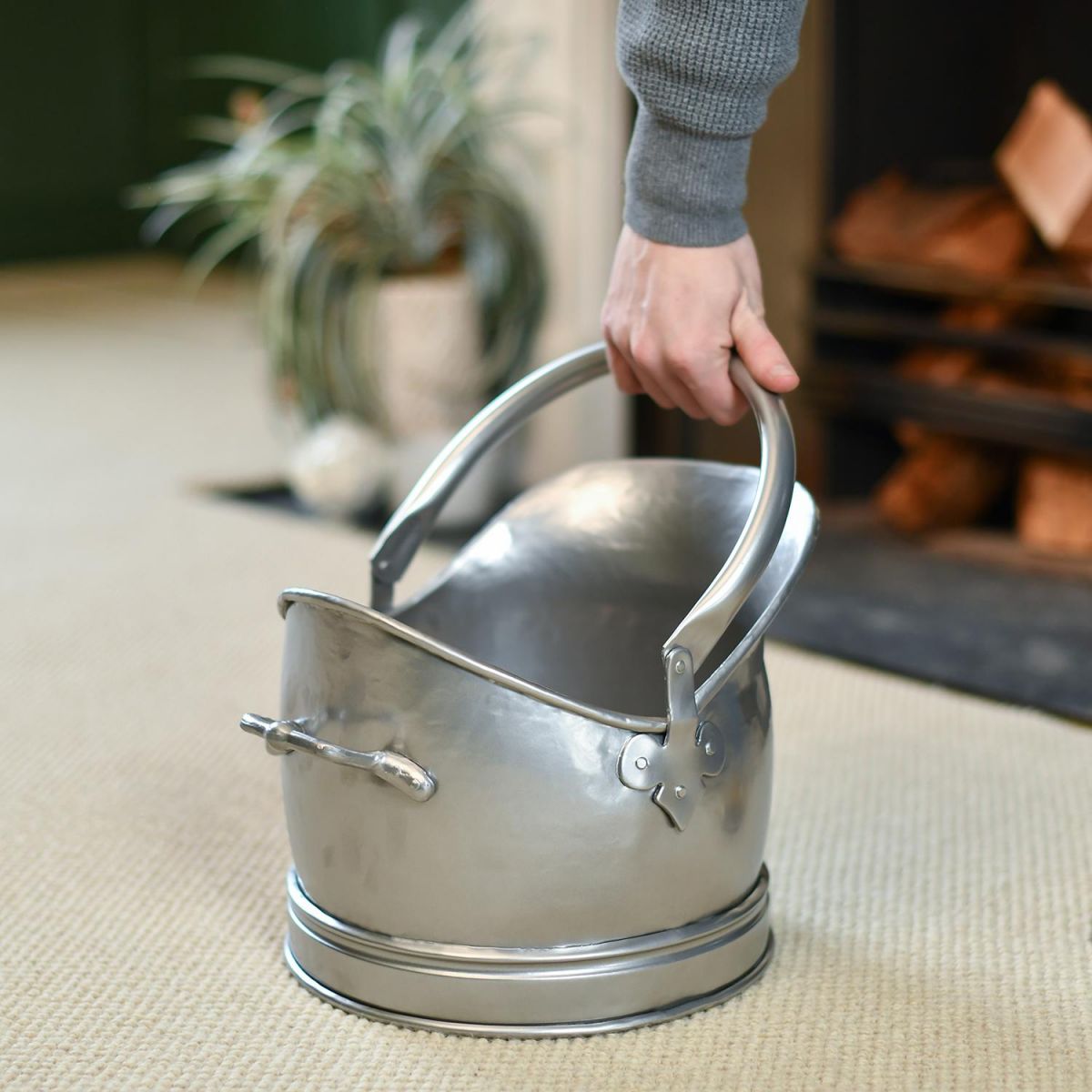 “Alemont House” Classic Coal Bucket to Scale