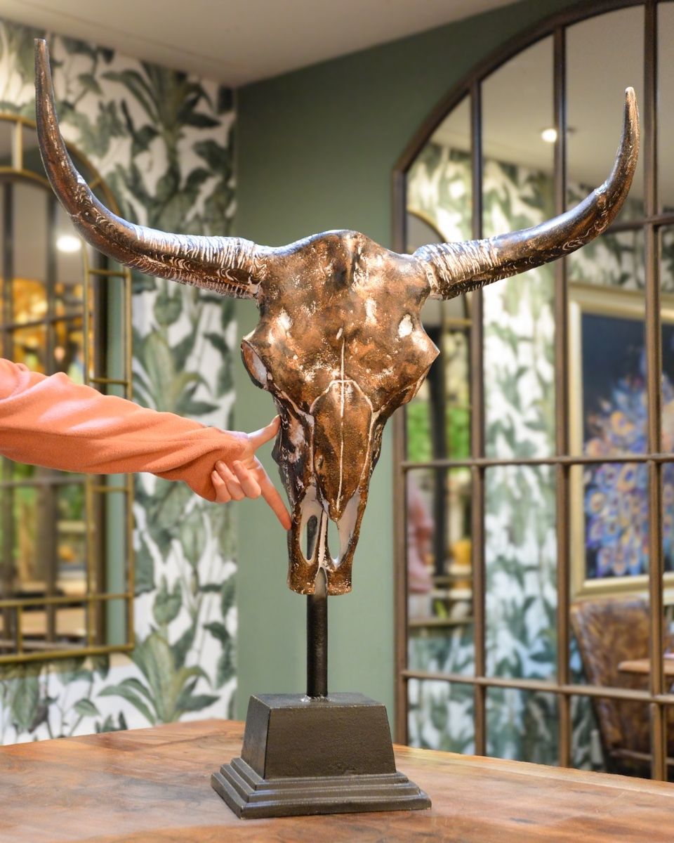 "Dakota" Cast Aluminium Bison Skull with hand in shot for scale