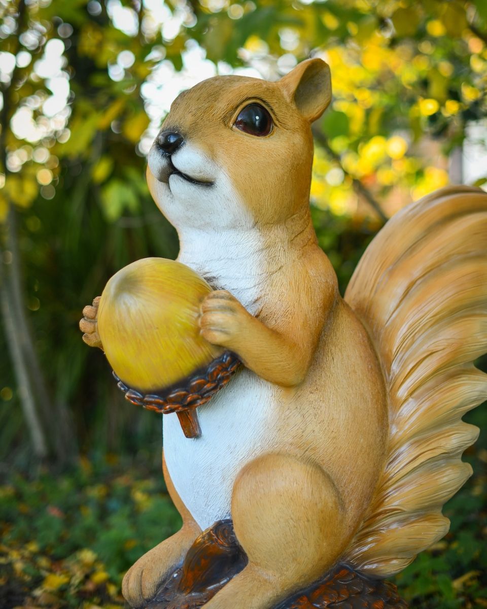 "Dash" the Handpainted Fibreglass Squirrel Garden Sculpture close up of body