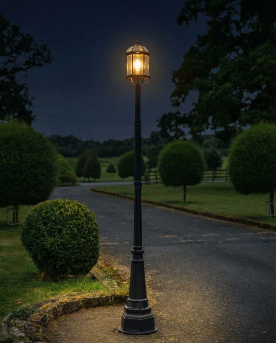 Digital Illustration of the "Hemingway" Classic Birdcage Garden Lamp Post in Use at Night