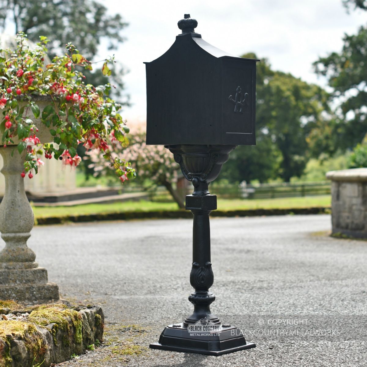“Malabar Peppercorn” Black Suffolk Post Box Rear “Malabar Peppercorn” Black Suffolk Post Box Rear