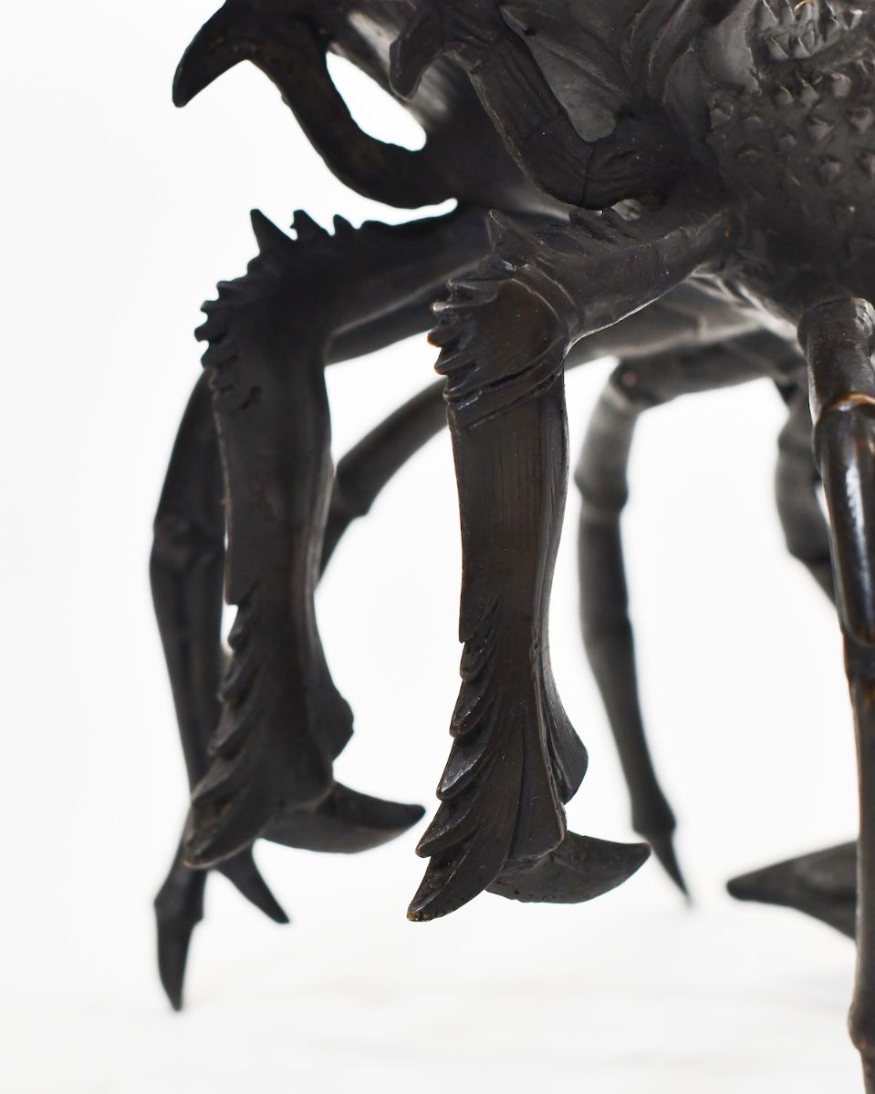 "Nocturne" Lobster Sculpture in Cast Brass close up of claws
