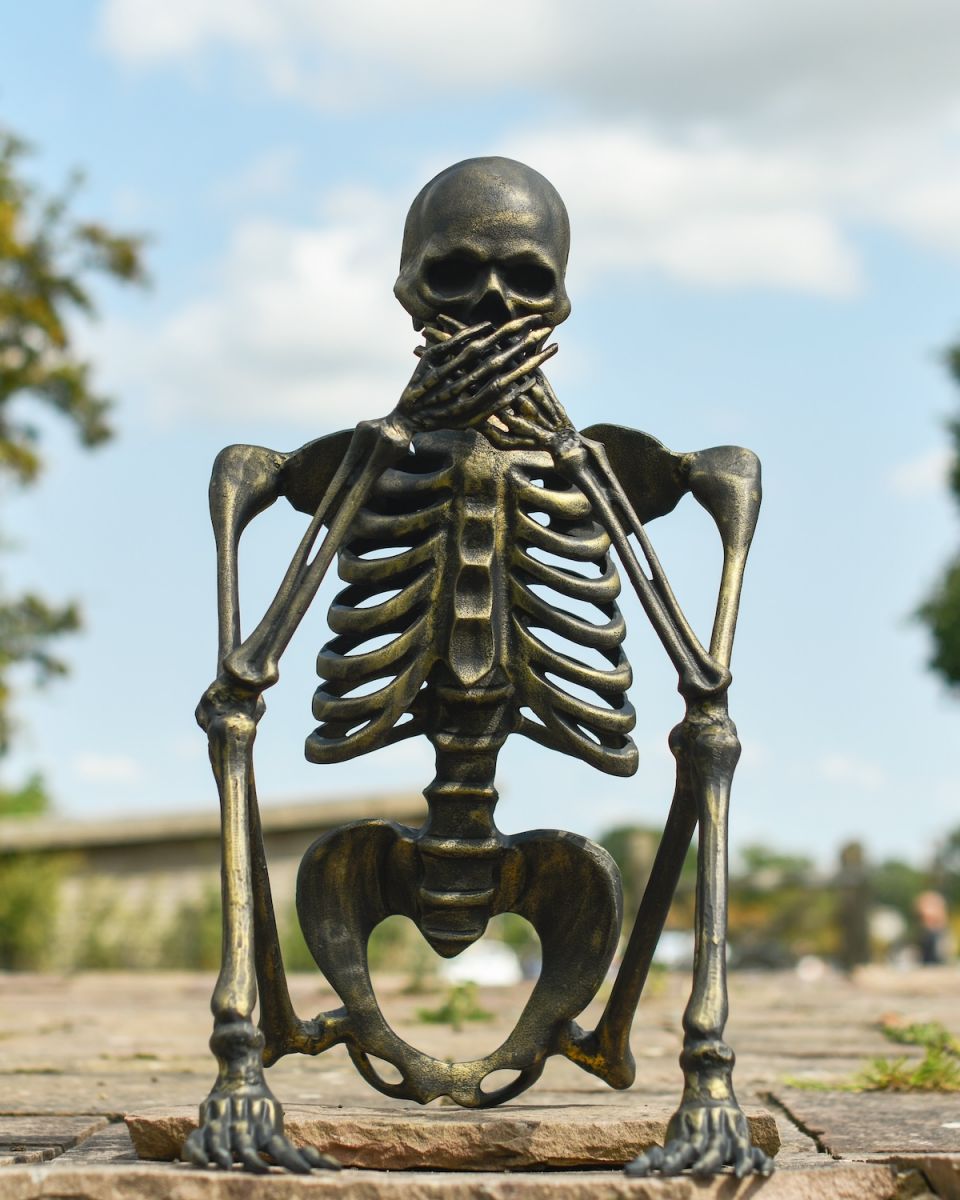 "Santiago" the Speak No Evil Skeleton