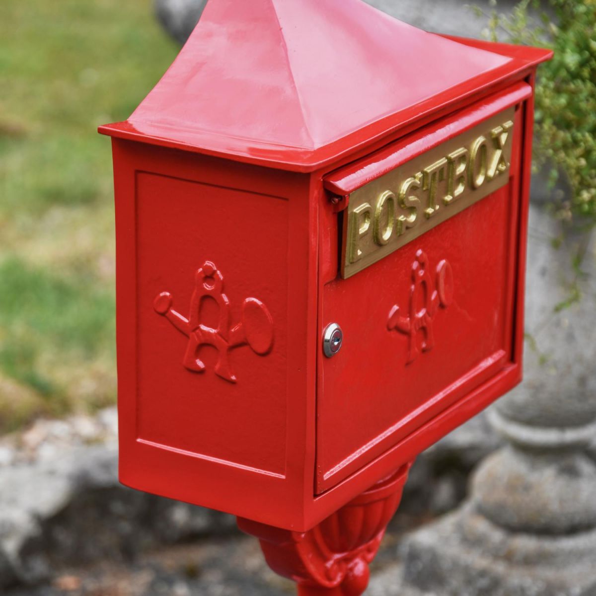 Close-Up of Finish on “Saffron Blossom” Red Suffolk Post Box with Stand