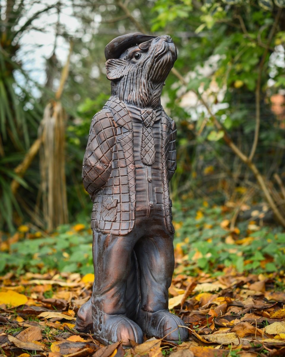 "The Hearthland Squire’ Resin Badger Garden Sculpture - Large