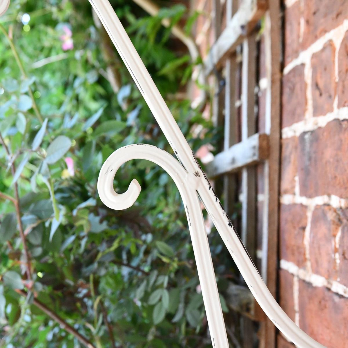 Ornate Rustic Cream Scroll Design