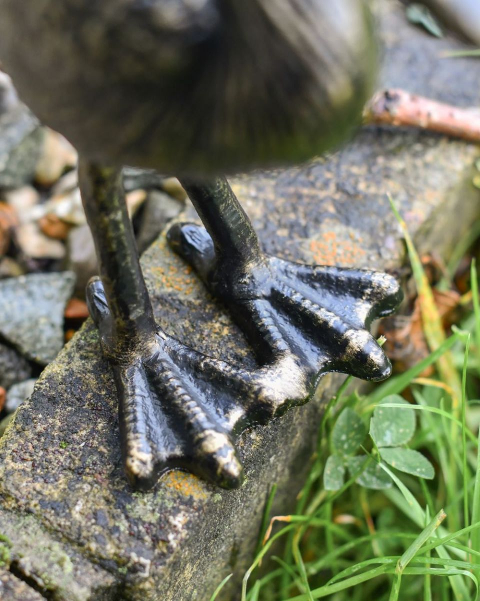 Close up of sculpture"s feet Close up of sculpture"s feet