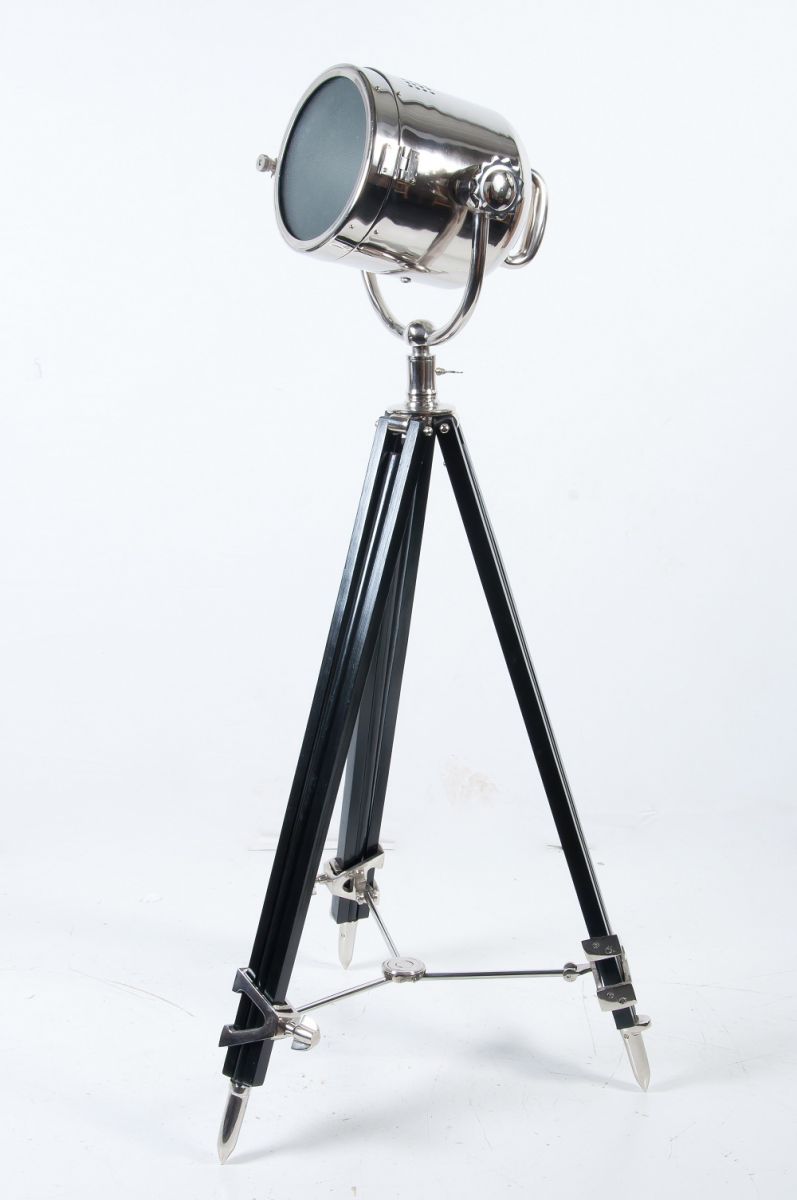 Aluminium Spotlight on Wooden Stand