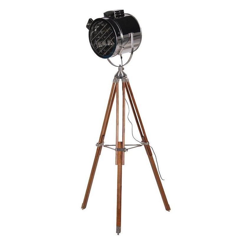 Tripod Spotlight Created Out of Aluminium with Wooden Legs