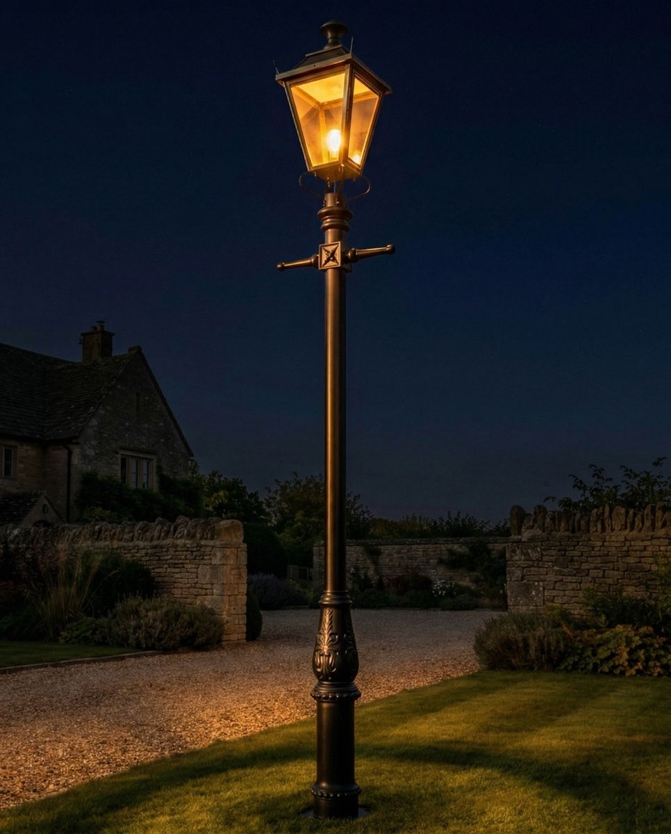 Antique Brass Dorchester Lamp Post & Lantern Set 3.7m dkgital illustration at night